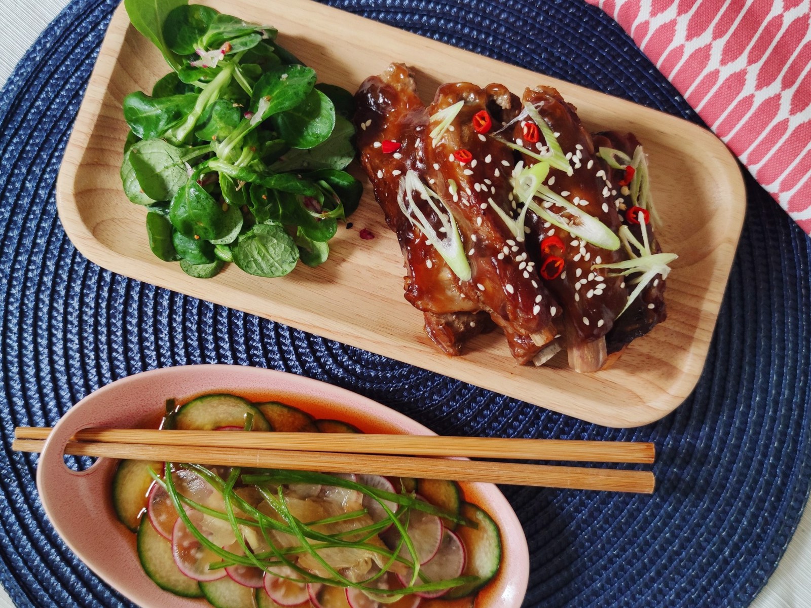 sticky-ribs-and-pickled-veggies